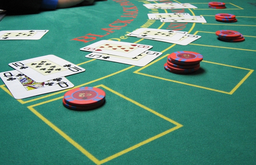 Tìm hiểu cách đếm bài Blackjack để tăng cơ hội giành chiến thắng