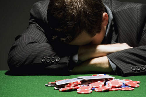 Những lỗi khi chơi Poker bạn nên tránh mắc phải